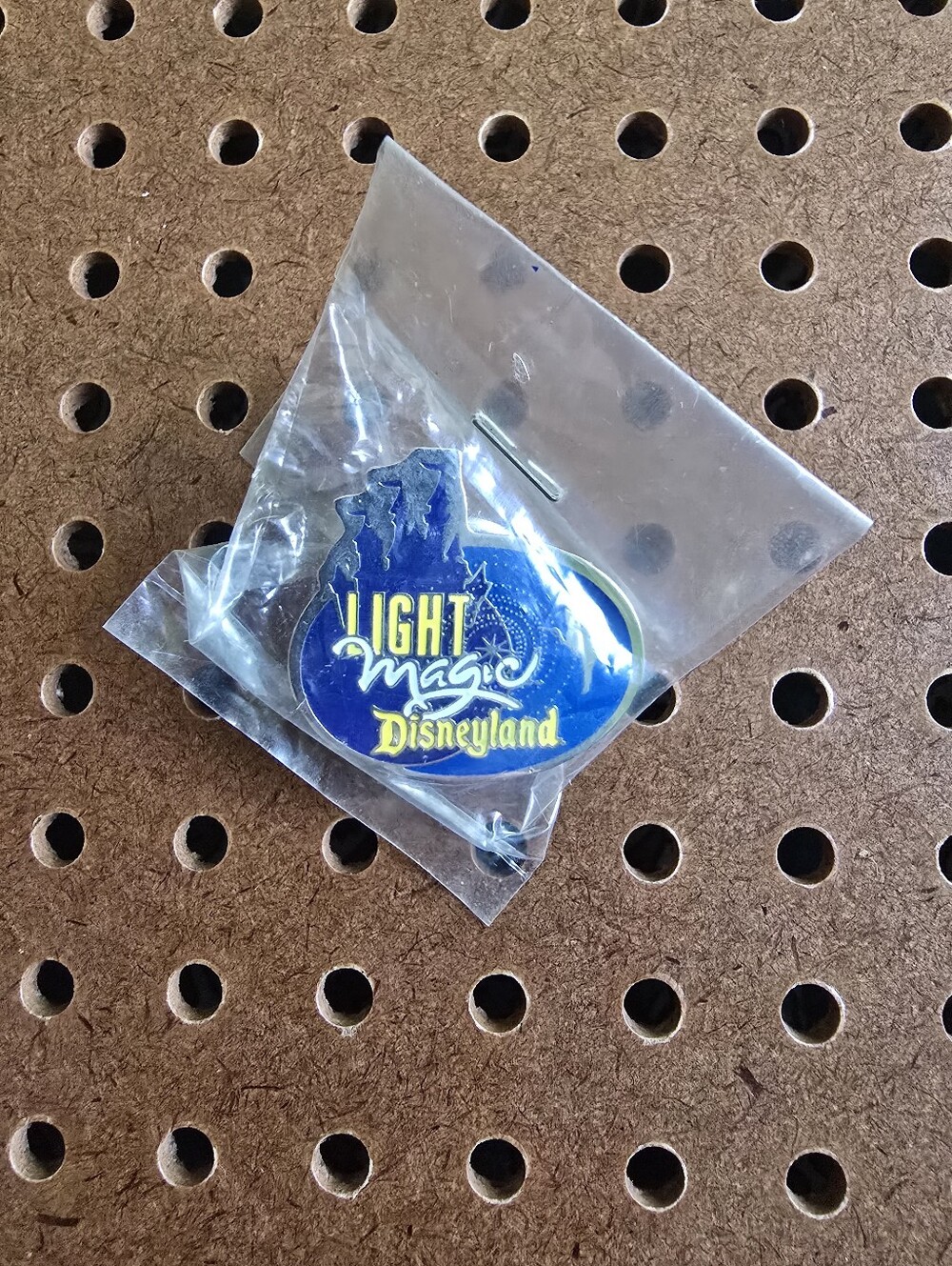 Vintage 1997 Disneyland Light Magic Castle Tinker Bell Enamel Pin Longs Drugs